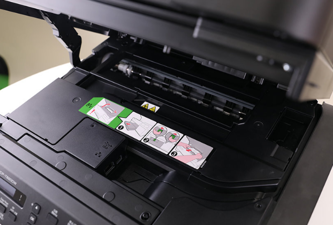 兄弟DCP-T725 T系列，单面打印件在出纸时纸张回送导致卡纸原因，解决方法